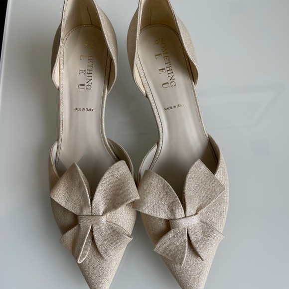 Something Bleu - Cliff Blow d'Orsay Pumps - Size 9 - Alabaster Lurex Color - Picture 8 of 8